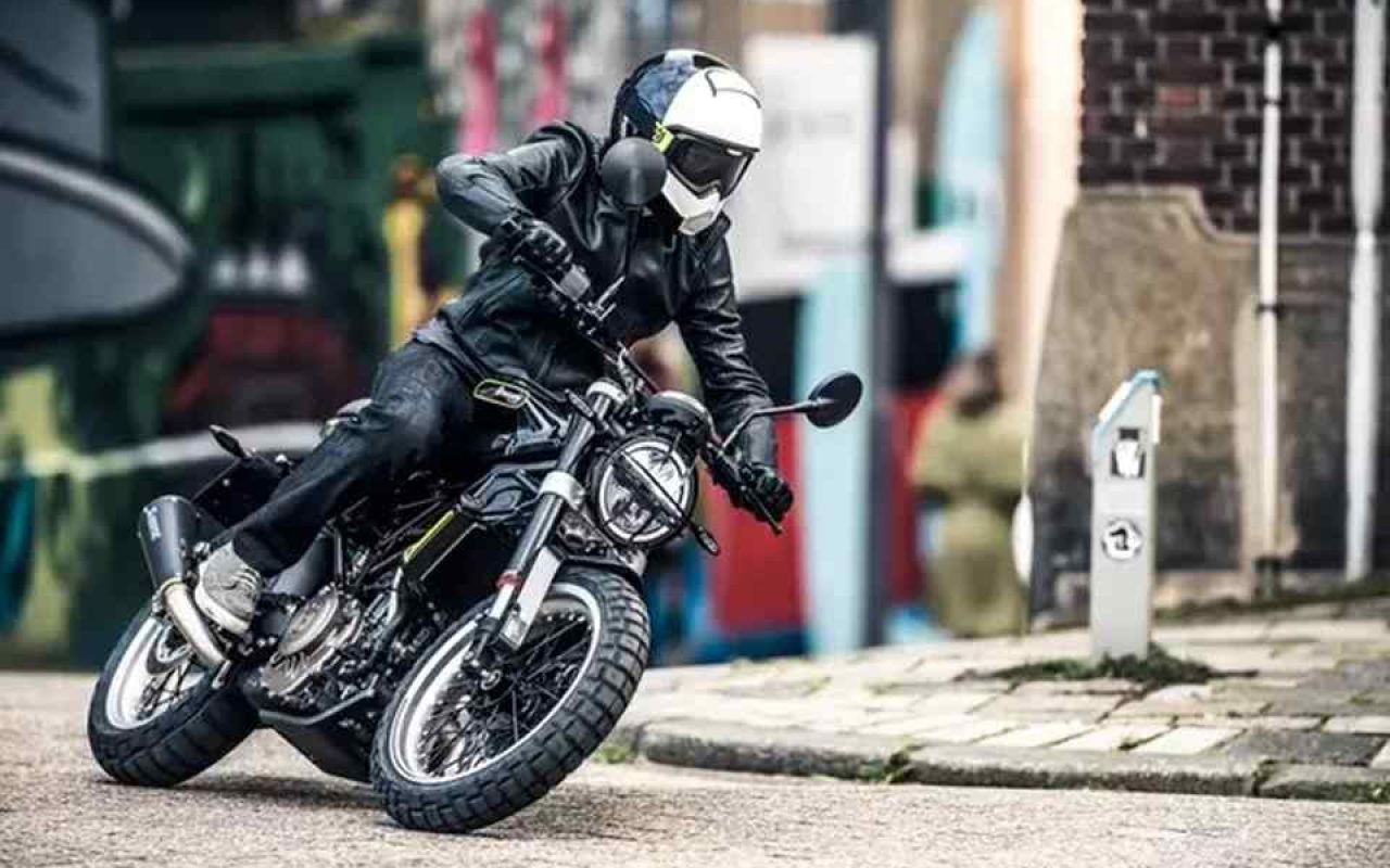 EICMA 2017: Husqvarna Svartpilen 401 enters scrambler arena