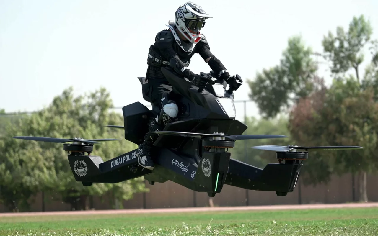 Dubai Police hoverbike crashes during testing