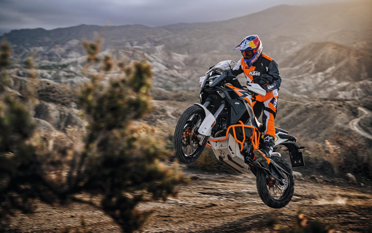 KTM updates the Super Adventure R for 2025
