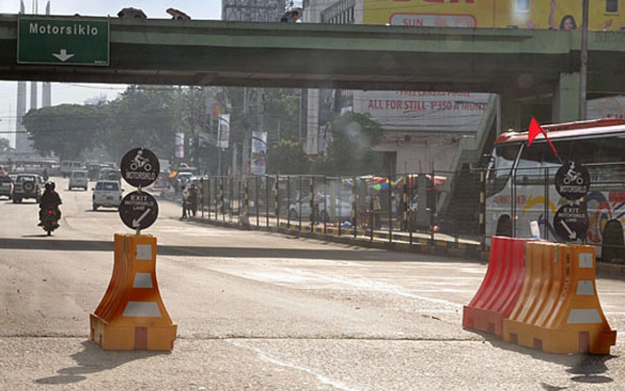 MMDA starts new motorcycle lane campaign