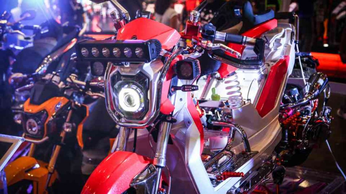 LTO sheds new light on motorcycle illumination