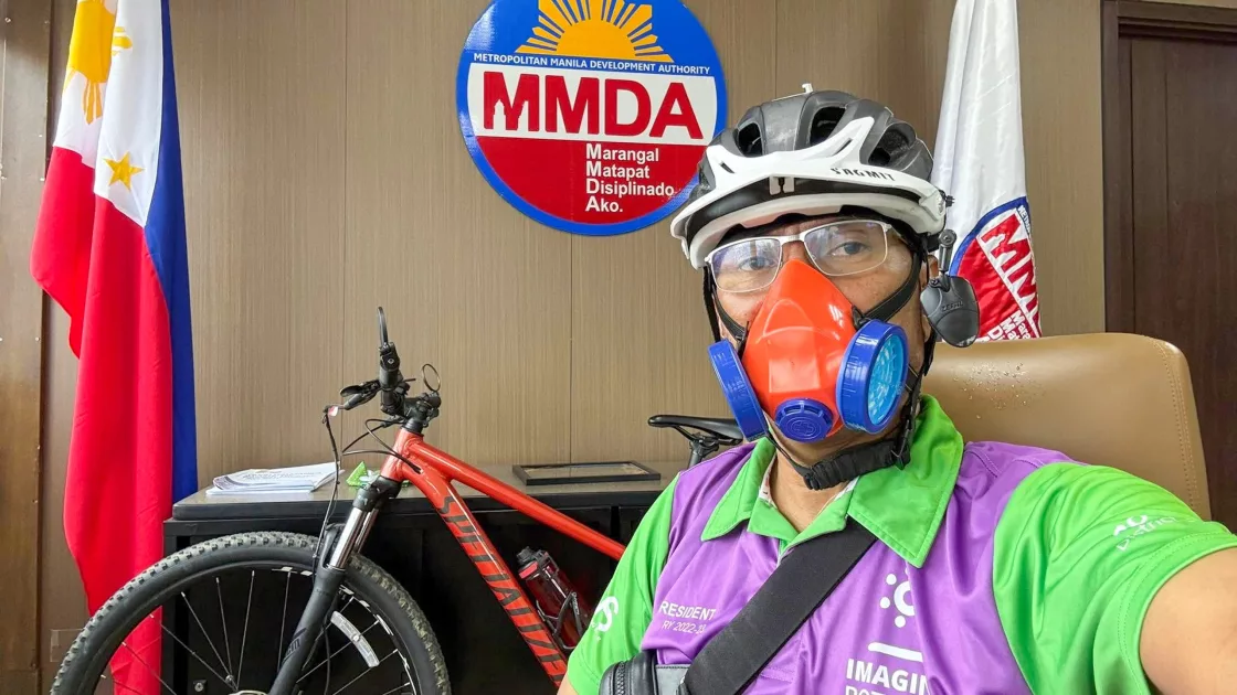 LTO permanently bans driver of MMDA GM Torre over busway, illegal red plate use