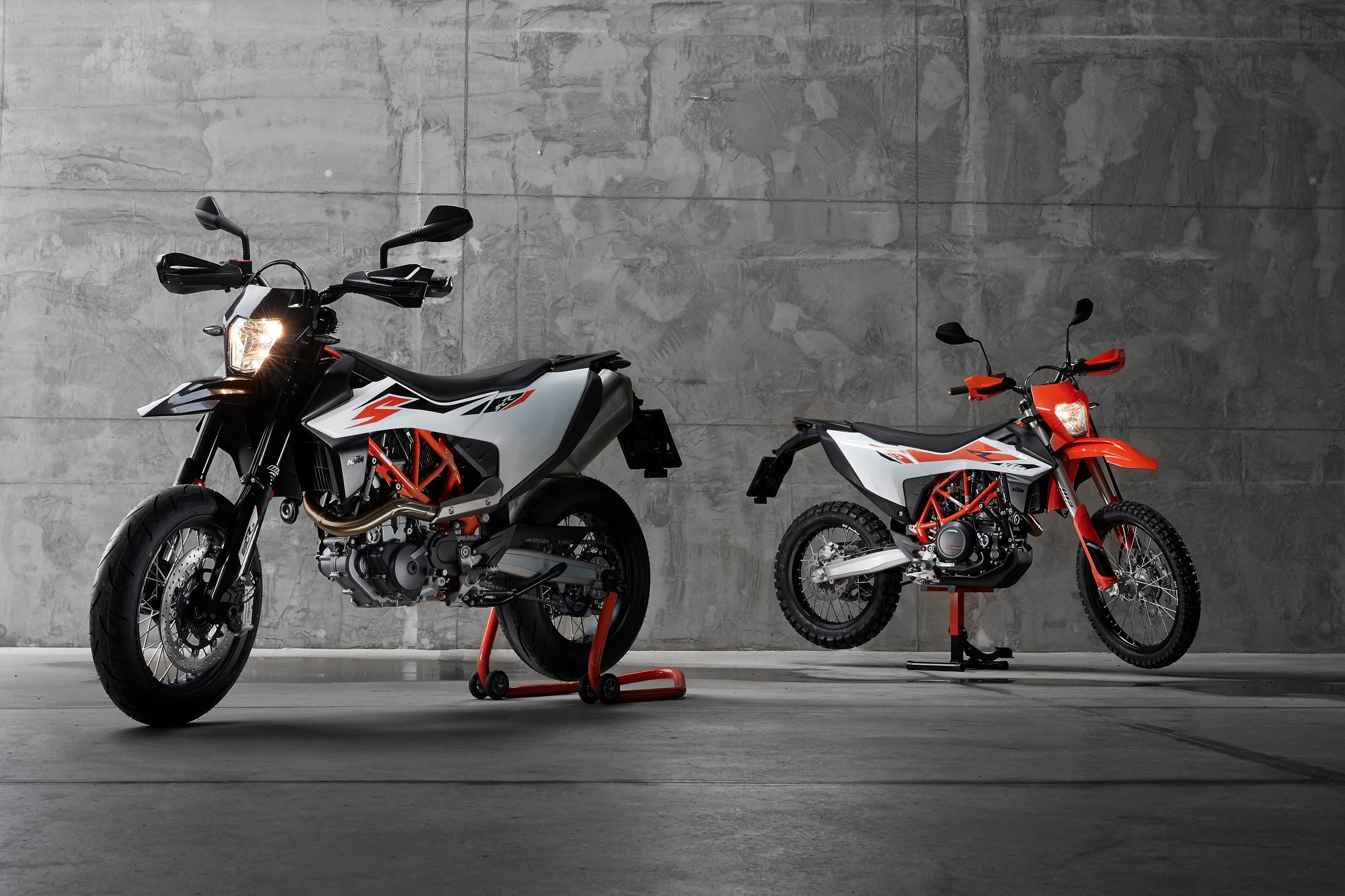 2019 KTM 690 SMC R and Enduro R released Motorcycle News