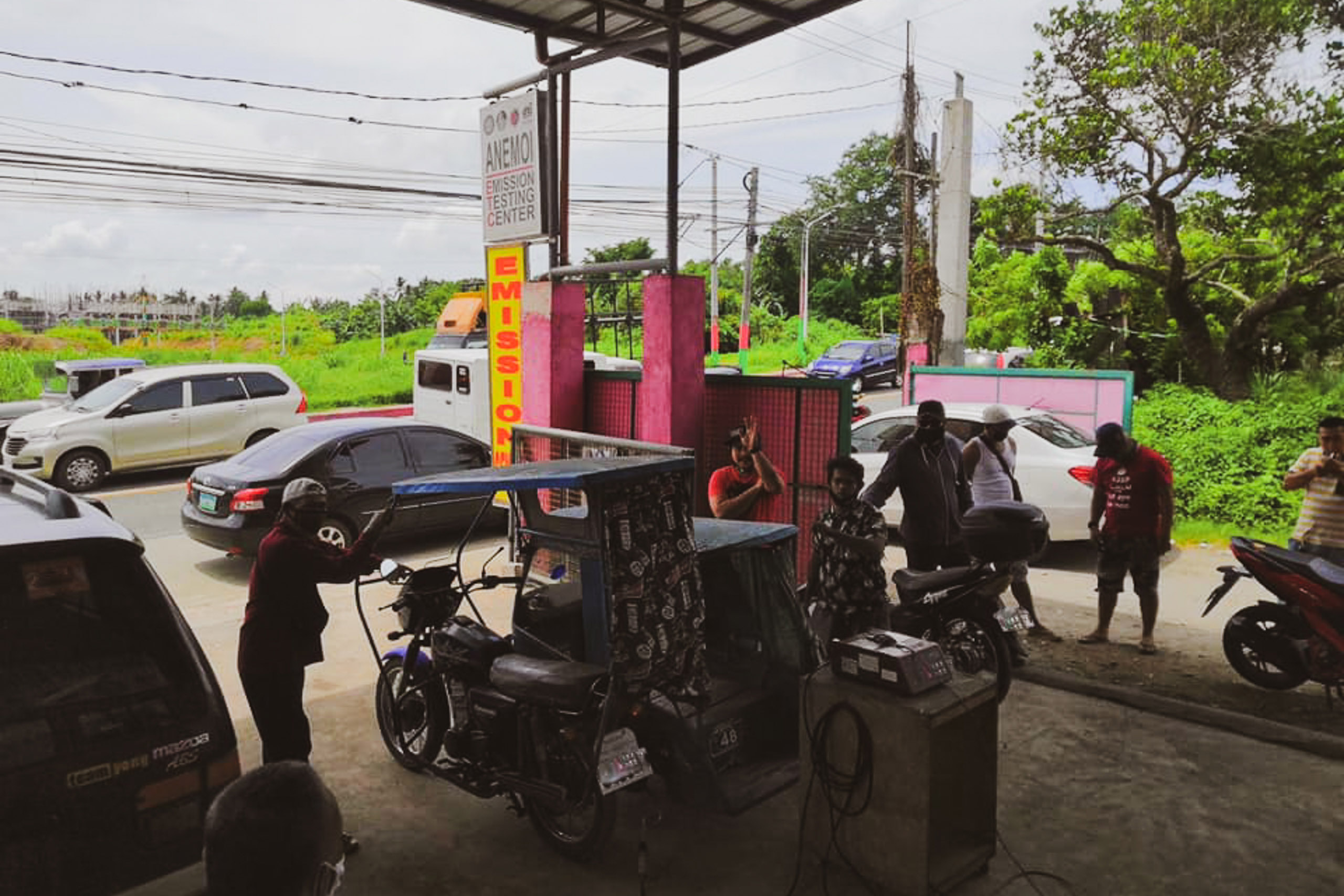 DOTr increases emission testing daily quota, extends operating hours