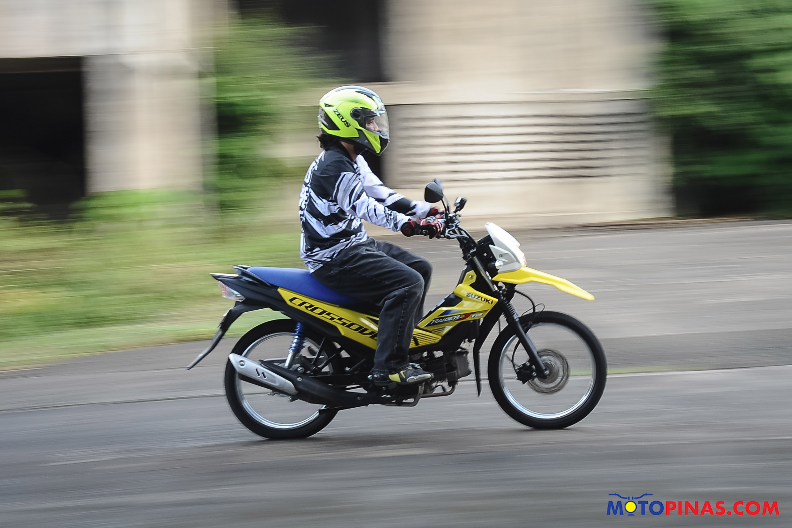 2021 Suzuki Raider J Crossover Bike Reviews